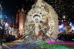 Gala zur Wahl der Karnevalskönigin - Höhepunkt in Las Palmas