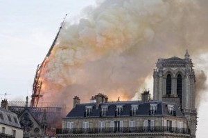 Schon 700  Millionen Spendenzusagen für Wiederaufbau von Notre Damme in Paris