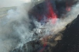 Vulkanemissionen - Luftqualität im Fokus und die Messstationen