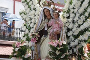 Meeresprozessionen zu Ehren der Virgen del Carmen im Juli 2022