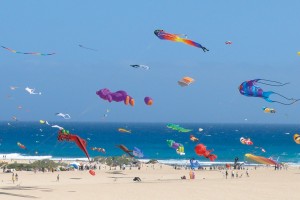 Internationales Drachenfliegerfestival in Corralejo