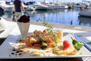 Romantisch  im Restaurant Casito Mediterraneo am Hafenbecken von Mogán